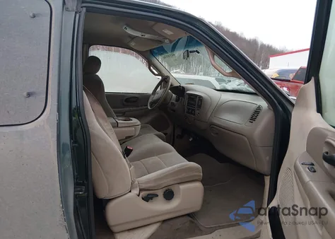 2002 Ford F-150 Lariat/Xl/Xlt z USA, uszkodzony, nr VIN 1FTRX18L22NA64084